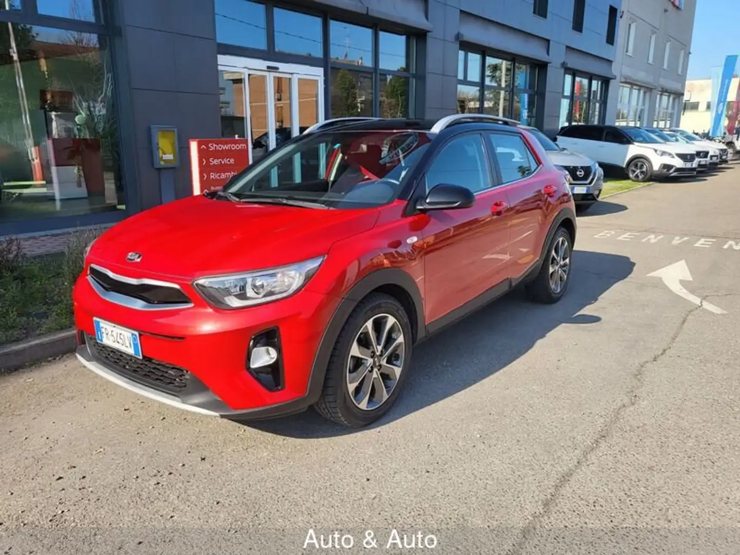 Kia Stonic 1.0 t-gdi Style 120cv Rosso - 1