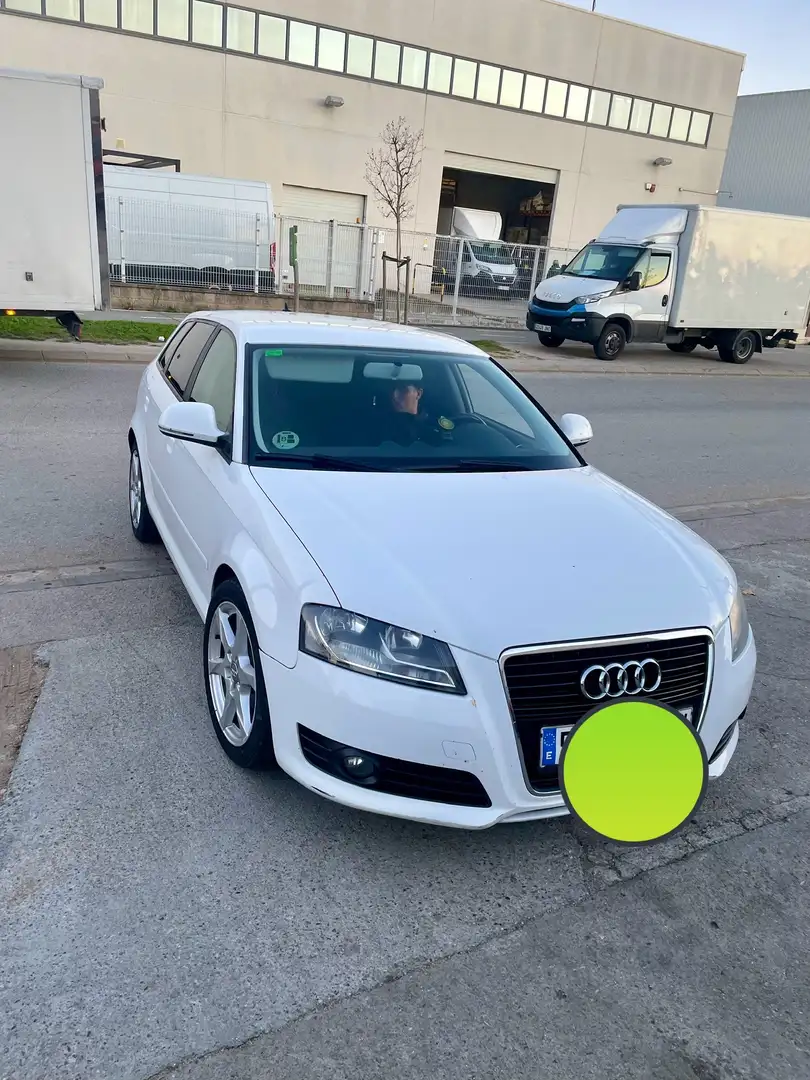 Audi A3 Sportback 2.0TDI Ambiente - 1