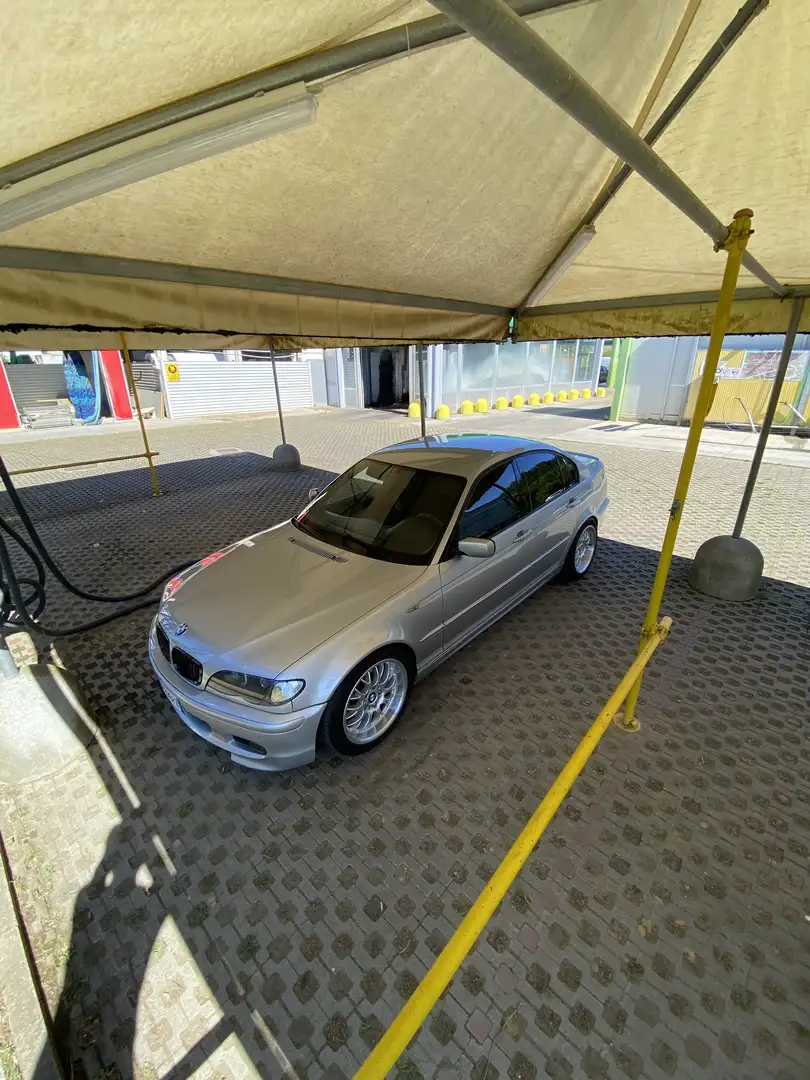 BMW 320 320d Eletta 150cv 6m - 1