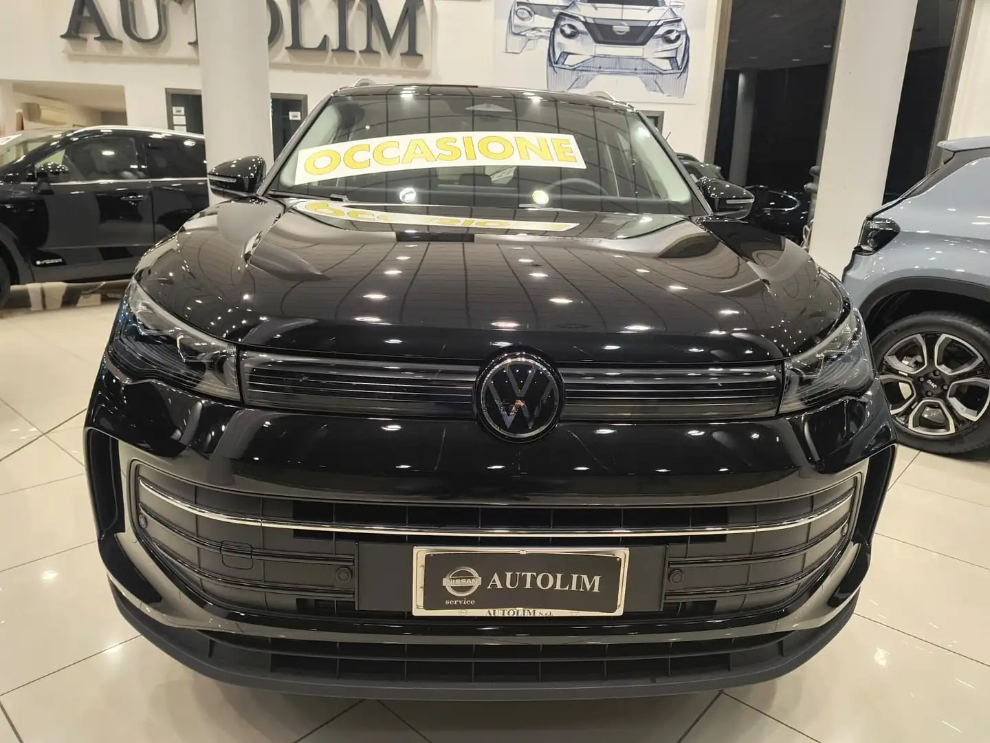 Volkswagen Tiguan 1.5 etsi EDITION PLUS 150cv dsg Nero - 2