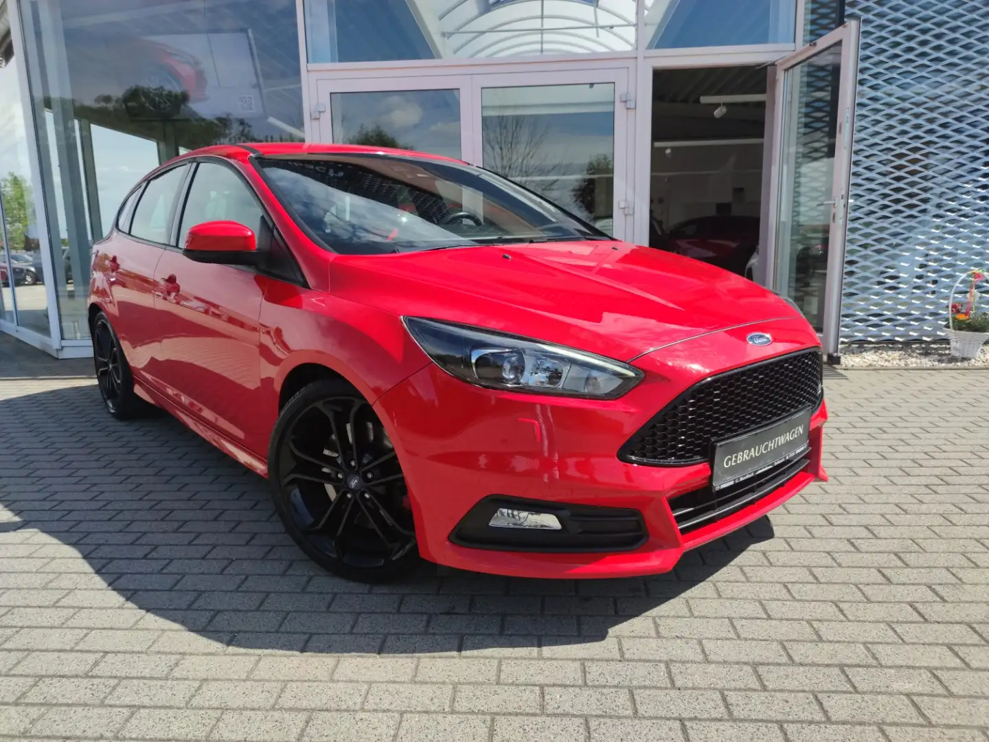 Ford Focus ST Bi-Xenon Recaro Sitze Klimaaut Freisprech Sitzh Rot - 2