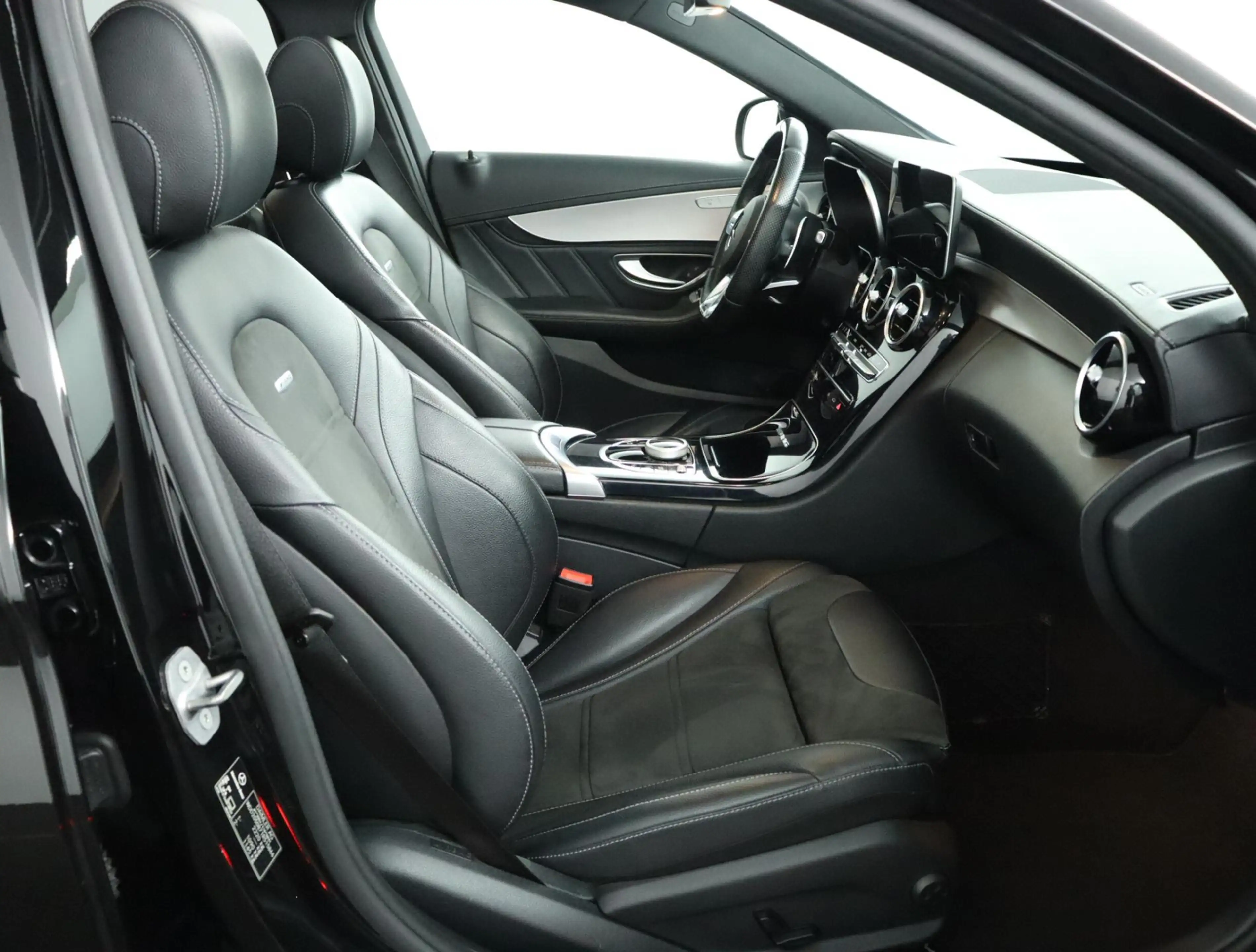 Mercedes-Benz C 63 AMG S Premium Plus Pack |Pano |Burmester|Dealeronderho — photo 13
