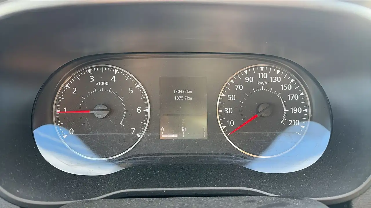 Dacia Duster — photo 12