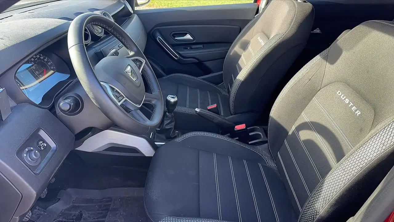 Dacia Duster — photo 28