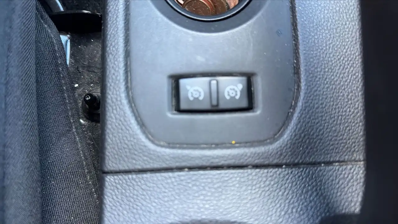 Dacia Duster — photo 27