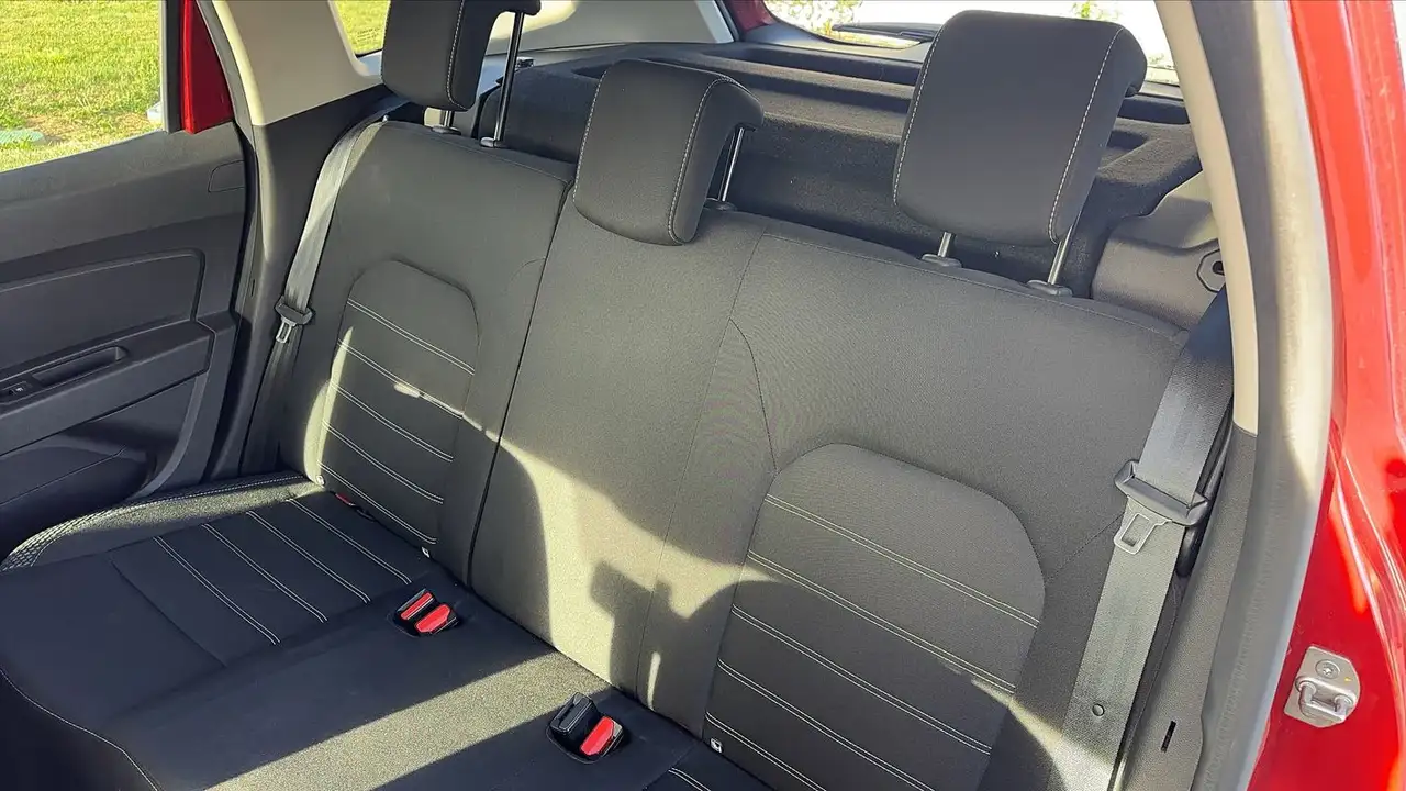 Dacia Duster — photo 9