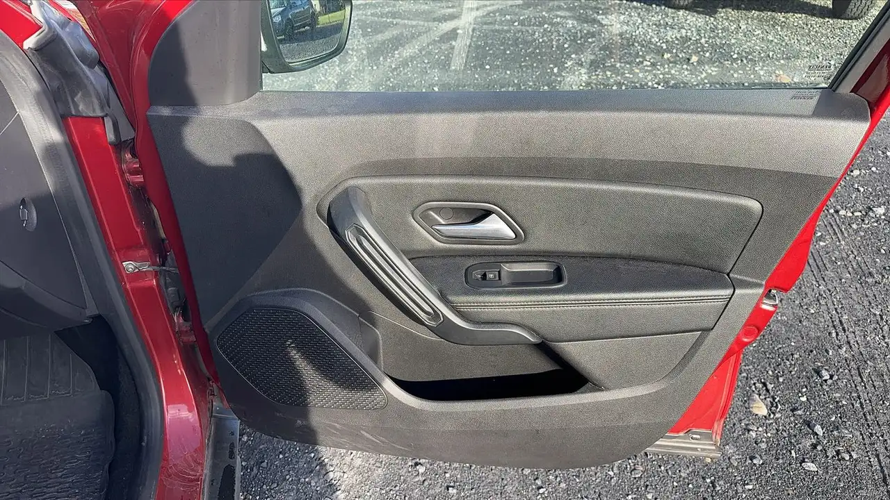 Dacia Duster — photo 22