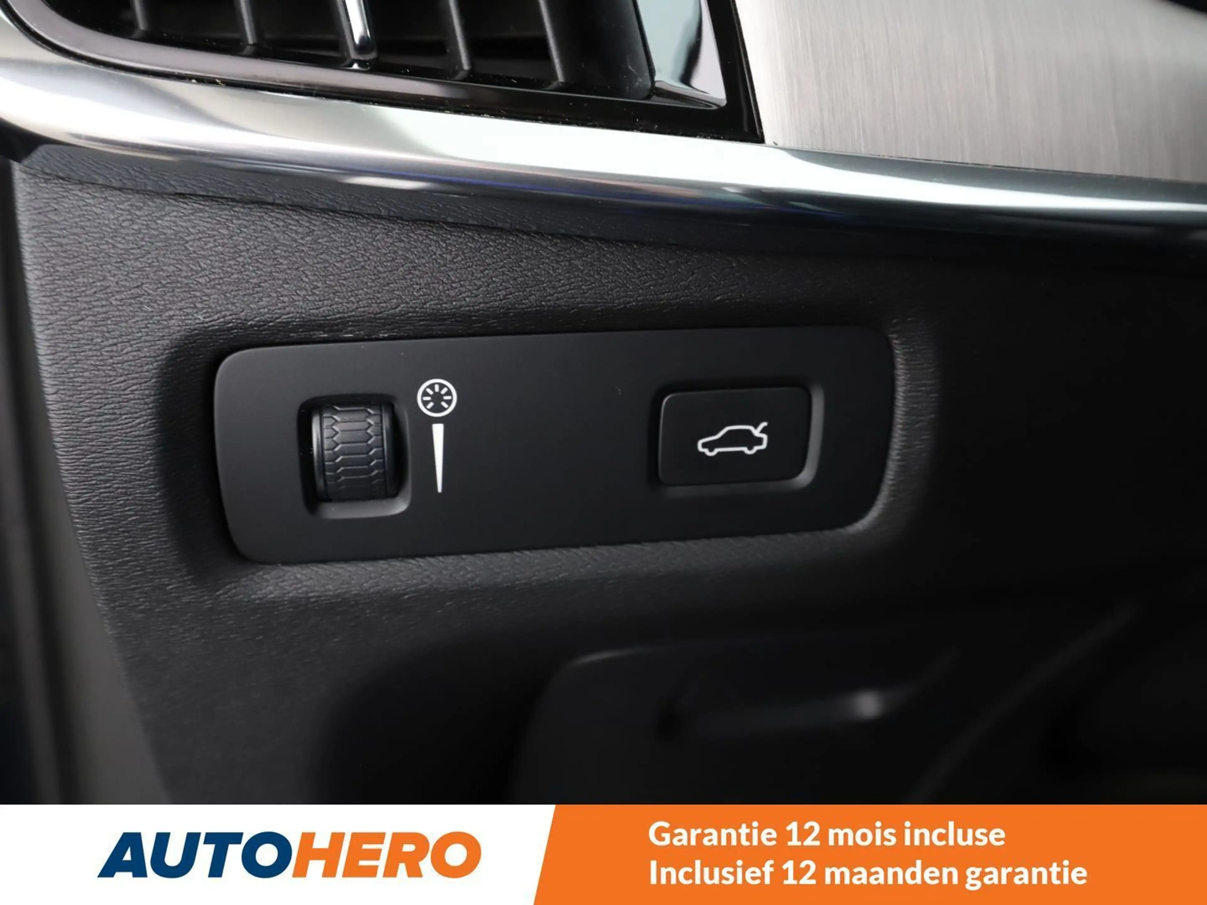 Volvo S90 2.0 D3 Momentum — photo 15
