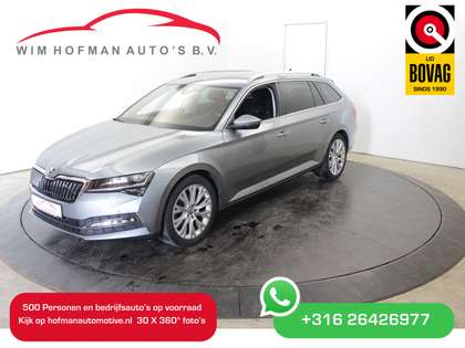 Skoda Superb 1.4 TSI iV 218PK Style EL Trekh+achterklep Navi Me