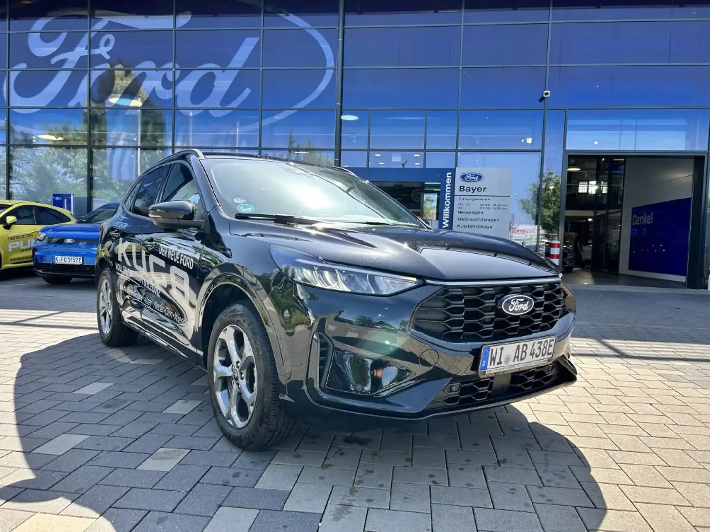 Ford Kuga 2.5 Duratec PHEV ST-LINE Schwarz - 1