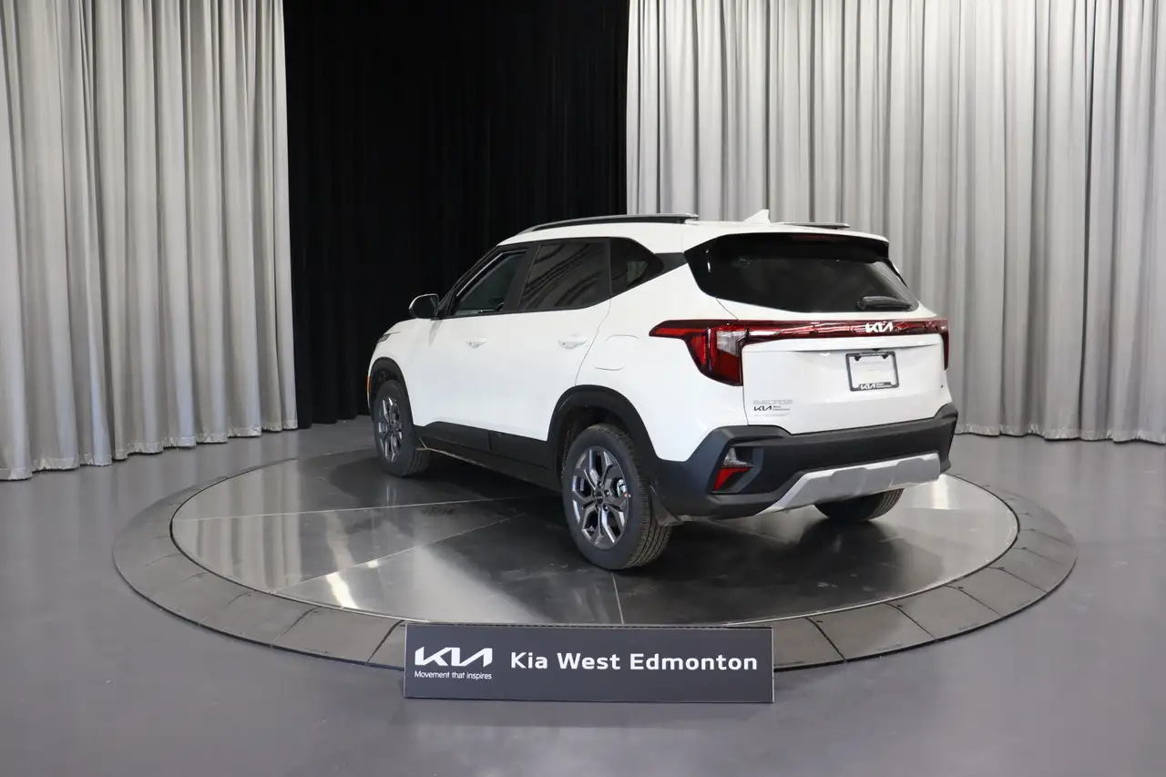 Kia Seltos снимка Kia Seltos