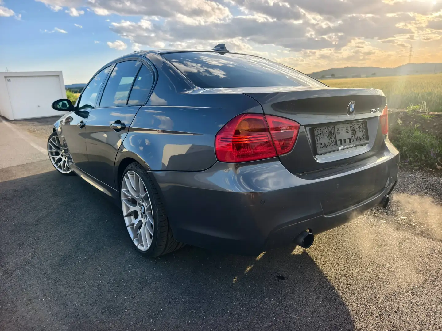 BMW 335 335i Österreich-Paket Aut. Österreich-Paket Grau - 1