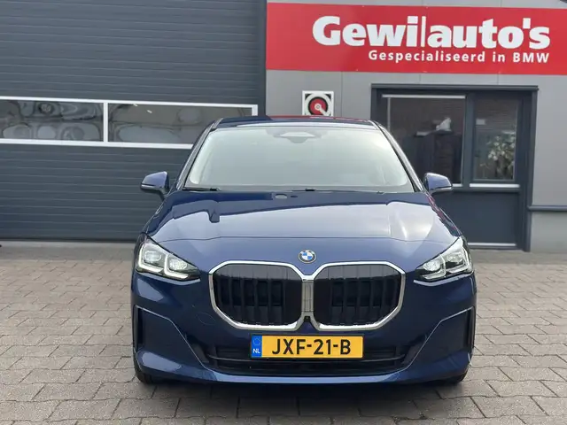BMW 2 Series view 20