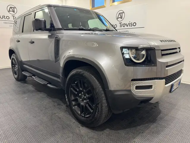 Land Rover Defender Defender 110 2.0 SD4 240CV AWD Auto S