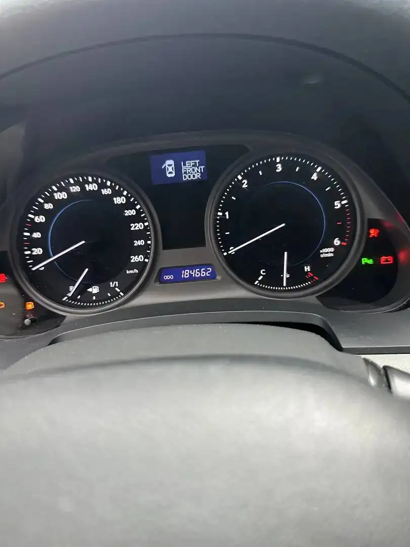 Lexus IS 220d IS 220 d Business Leder Xenon Sitzheizung Sitzlüftung el. Rollo Weiß - 2