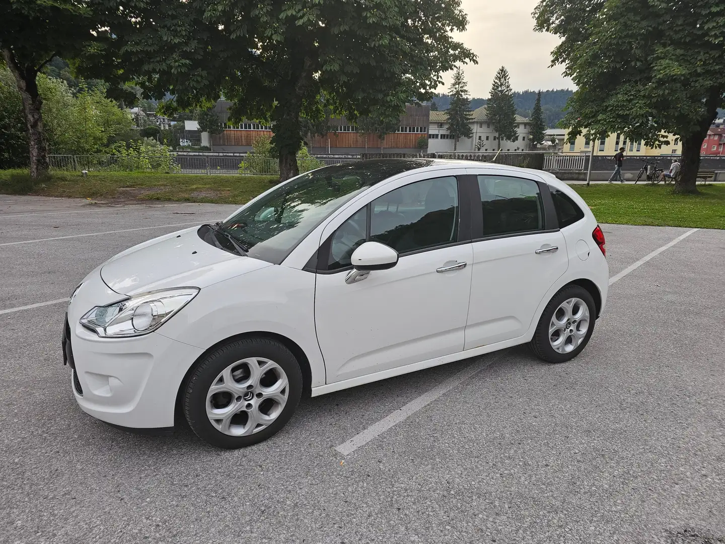 Citroen C3 S (Neue Pickerl)Servicegepflegt, Tempomat,Klima Weiß - 2