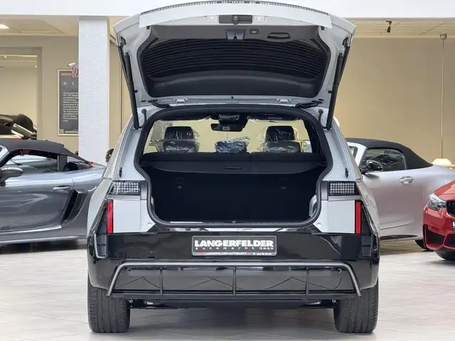 Hyundai IONIQ 5 view 10