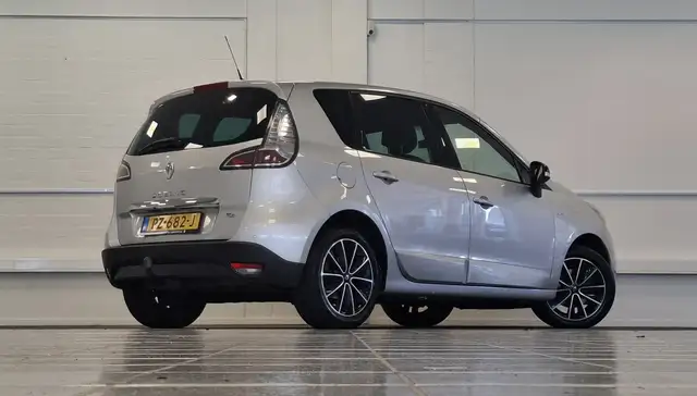 Renault Scenic view 7
