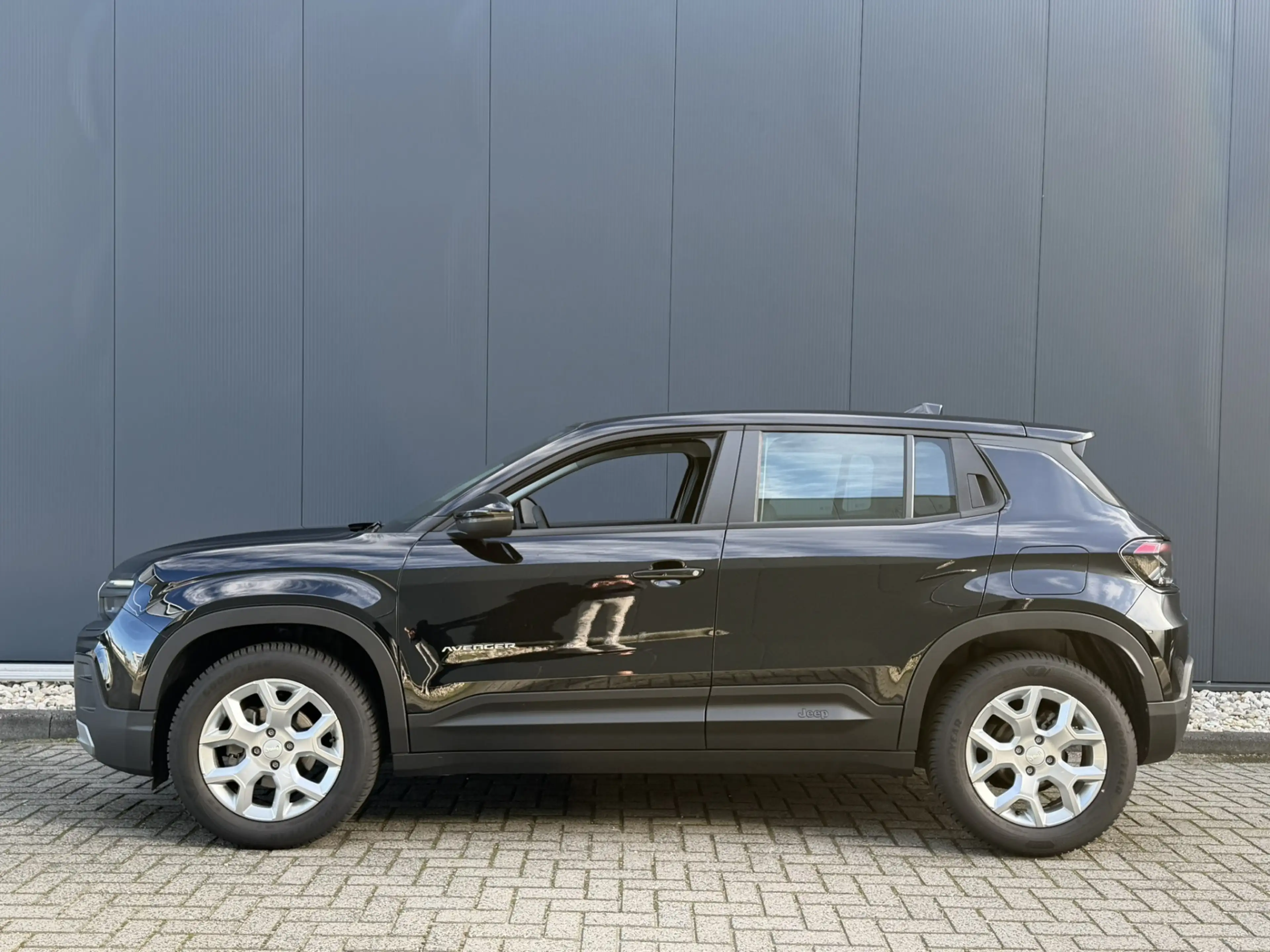 Jeep Avenger 1.2 Altitude | Winterpack | Camera | Apple/Android — photo 4
