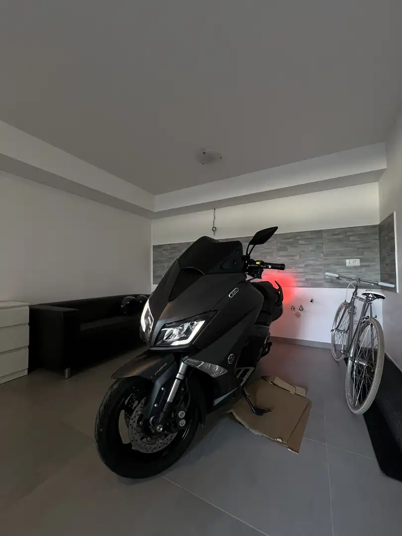 Yamaha TMAX 530 - 1