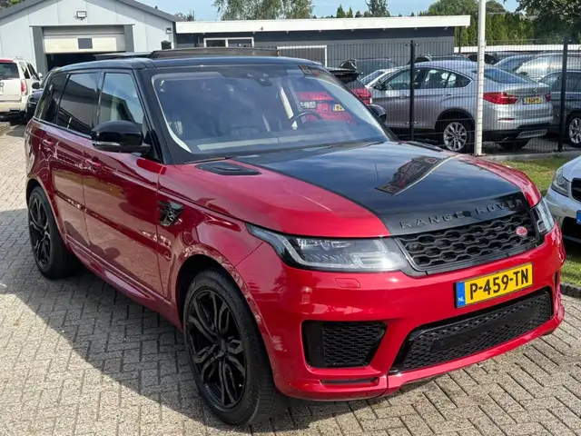 Land Rover Range Rover Sport view 4