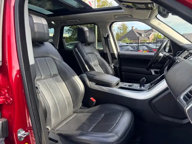 Land Rover Range Rover Sport view 14