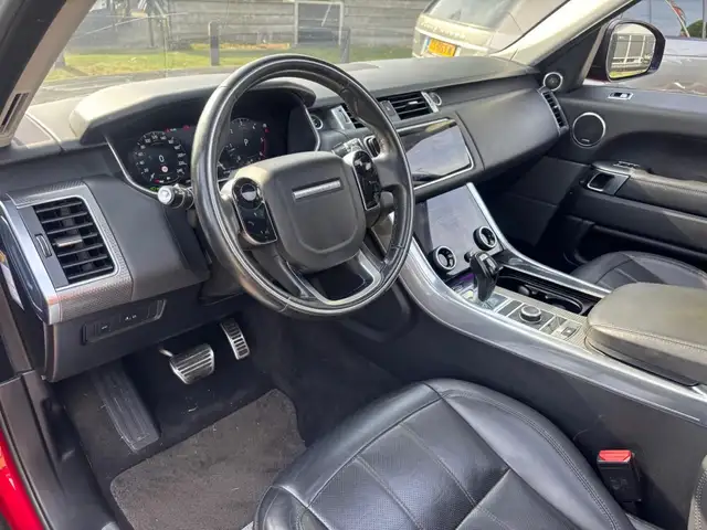 Land Rover Range Rover Sport view 11