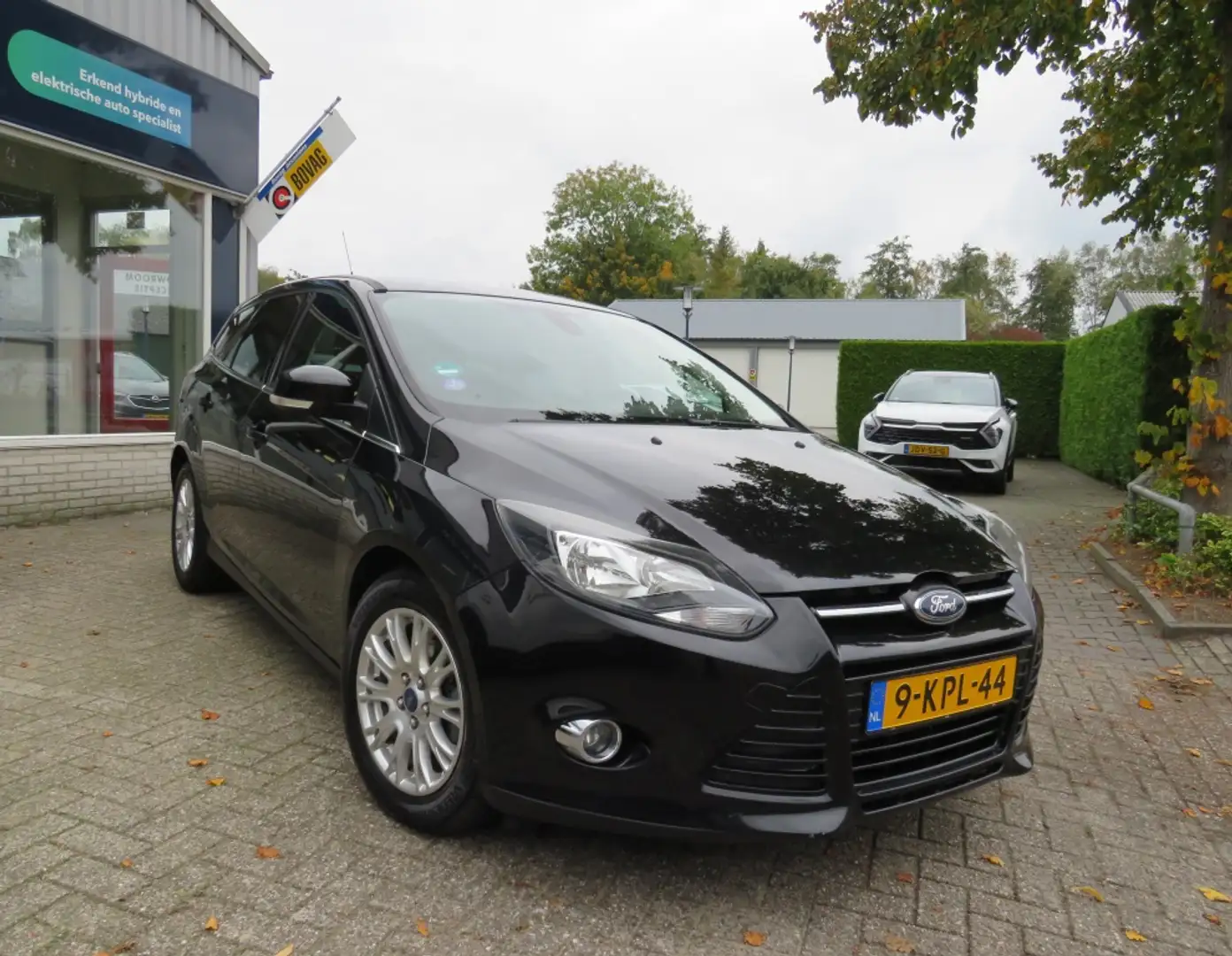 Ford Focus Wagon 1.0 EcoBoost Titanium AIRCO/ECC / CRUISE / T Negro - 2