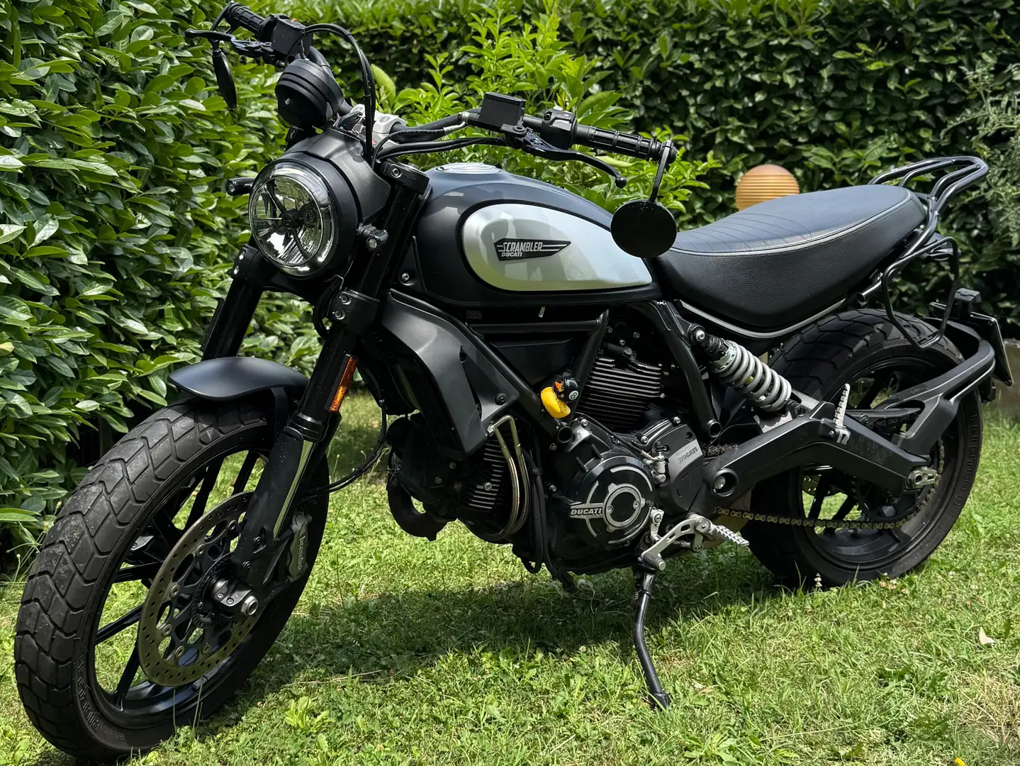 Ducati Scrambler Icon Dark Nero - 1