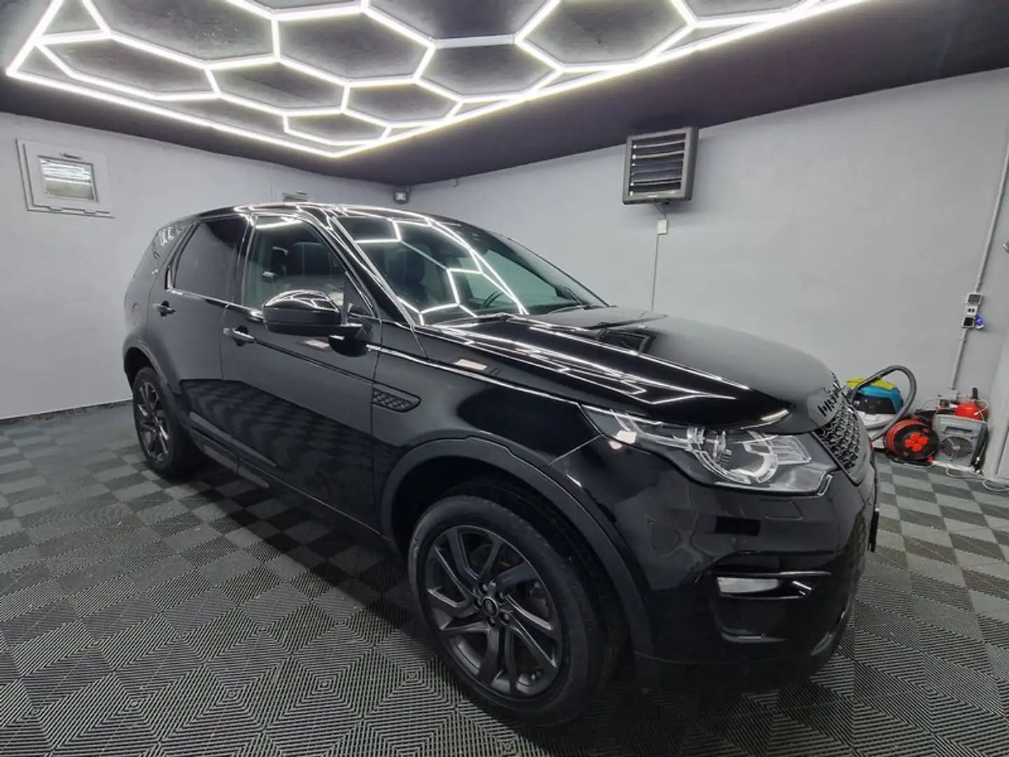 Land Rover Discovery Sport SE AWD Dynamic|AUTO|7 SITZER|PANO Noir - 2