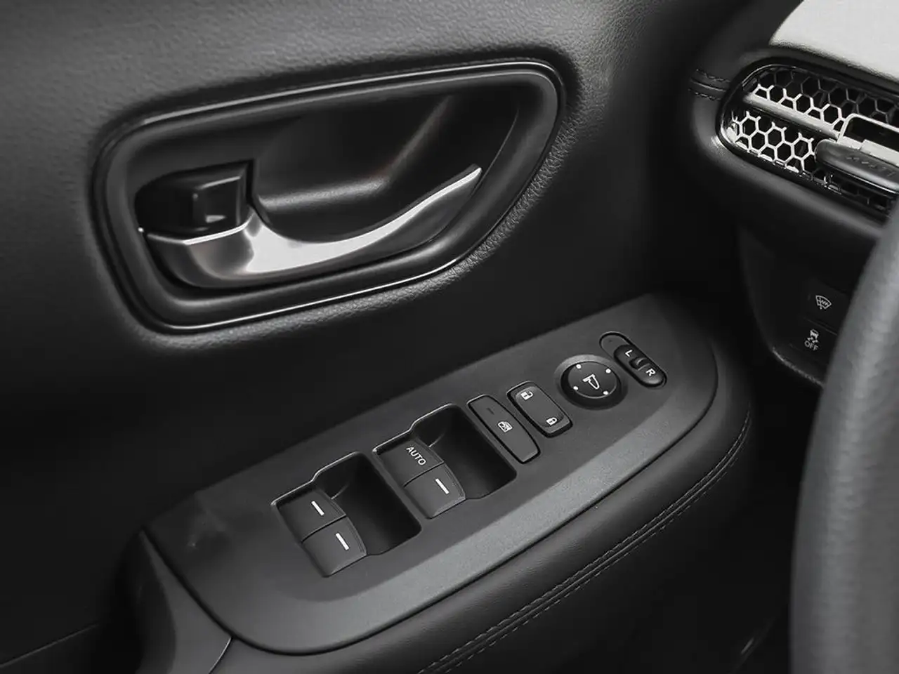 Honda HR-V снимка Honda HR-V