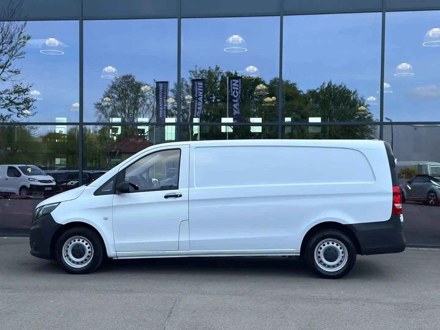Mercedes-Benz Vito 109 CDI EXTRALANG Aut. 1.HA/S-HEFT/MFL/BT- Blanco - 2