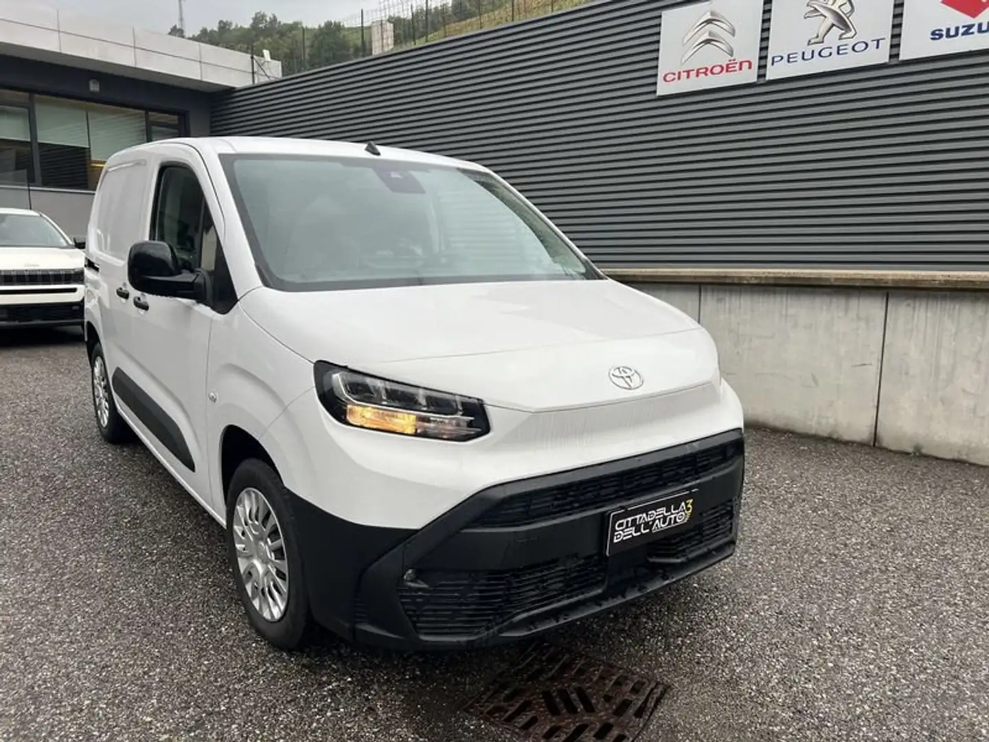 Toyota Proace City 1.5D 100 CV S&S PC 4p. Comfort Bianco - 1