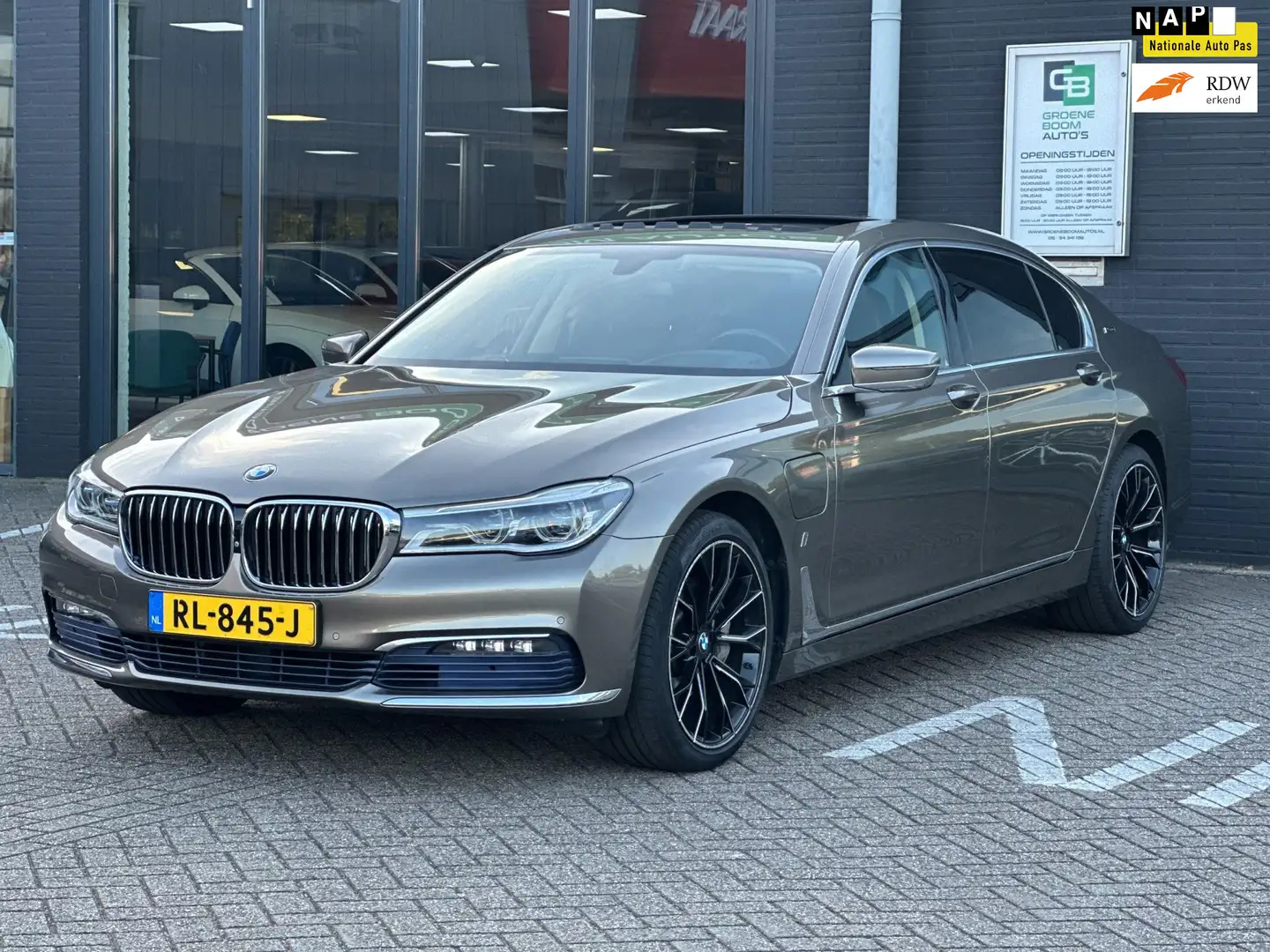 BMW 740 7-serie 740Le iPerformance High Executive/PANO-DAK Gris - 1
