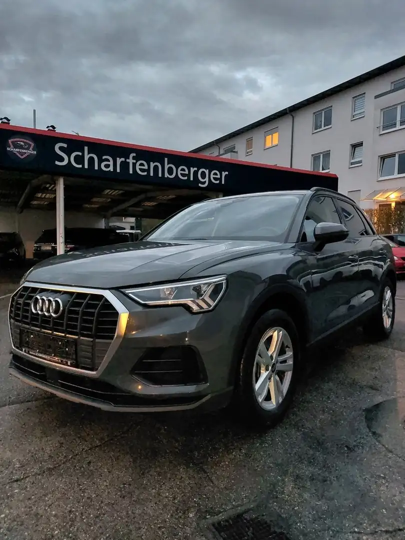 Audi Q3 40 TFSI Quattro+8fach+El.Heckklappe+Garantie Gris - 1