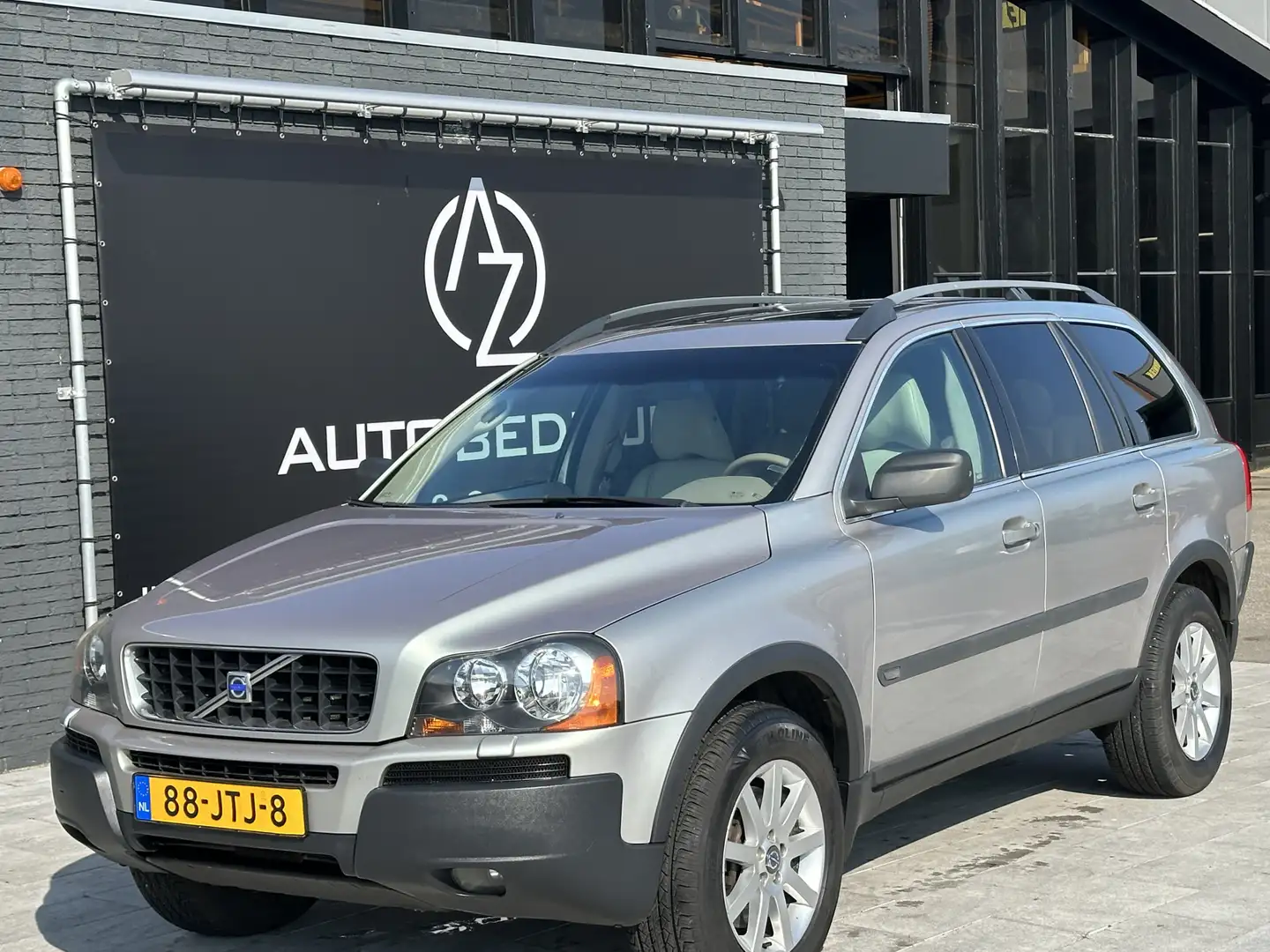 Volvo XC90 2.5 T Kinetic 7 Persoons / Automaat ! Gri - 2