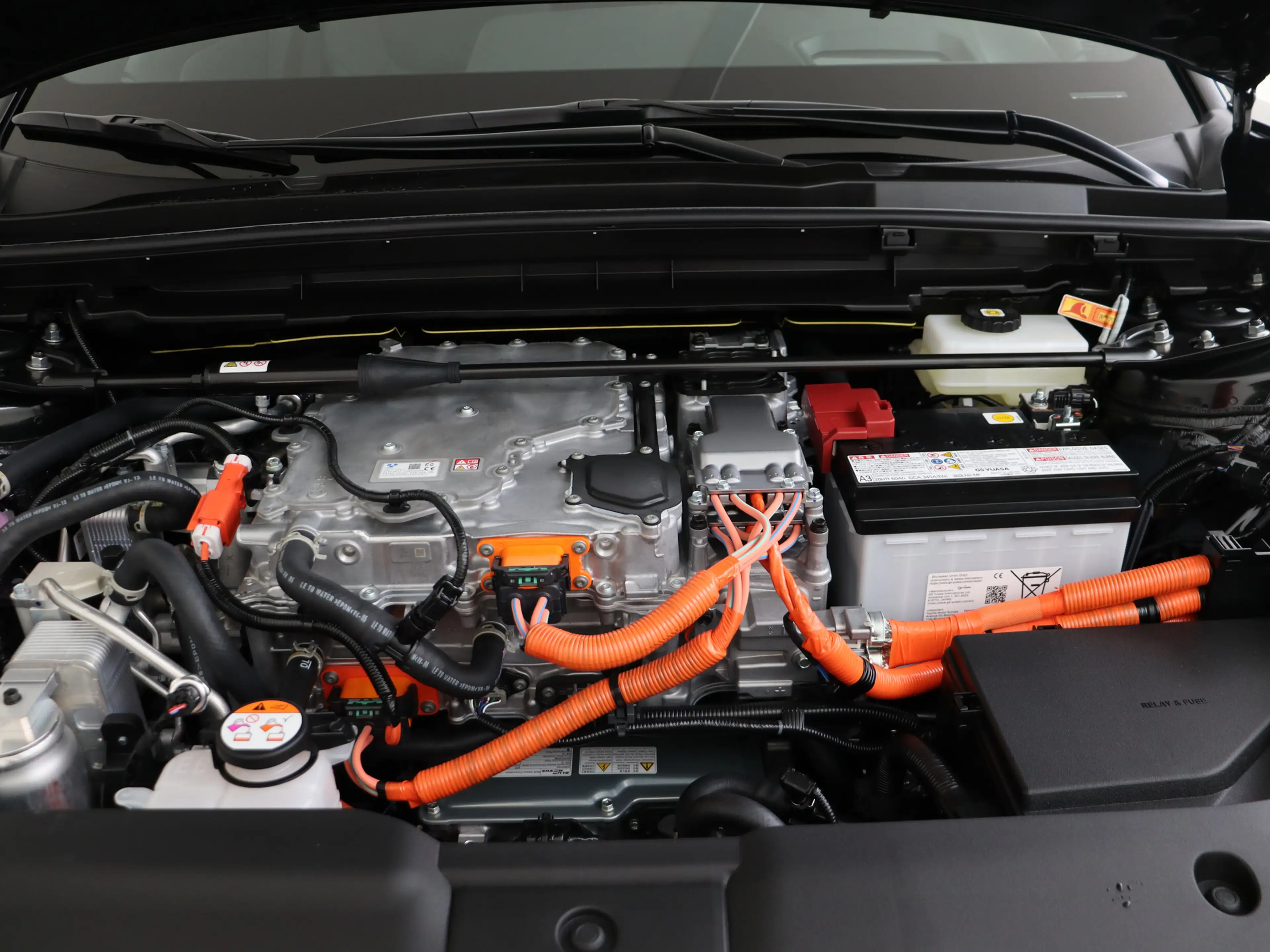 Lexus RZ 350e 35th Edition 77 kWh | Memory Seat | 360 Camer — photo 7