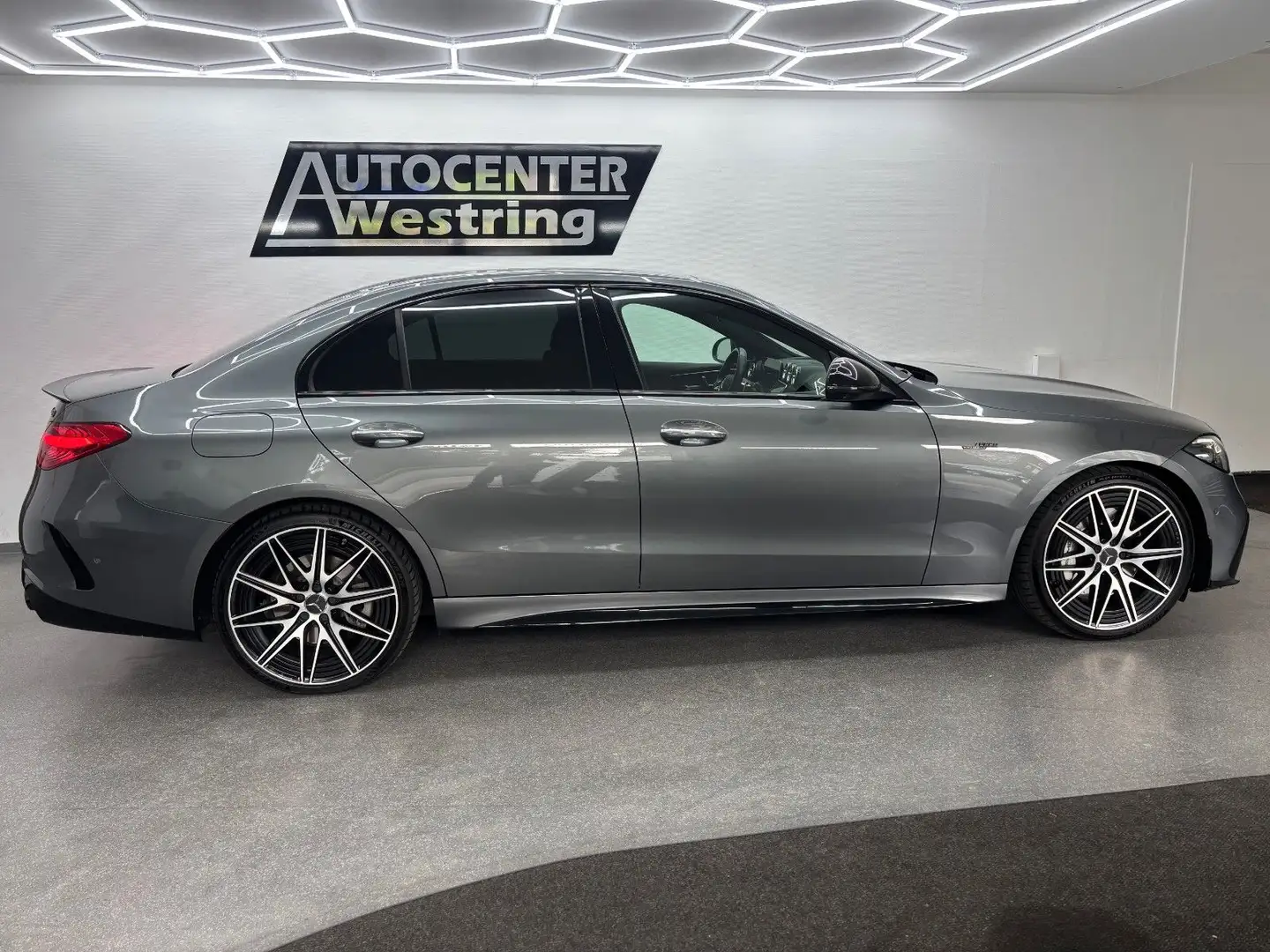 Mercedes-Benz C 43 AMG 4Matic*1.Hand*Panorama*MB 100 Garantie Gris - 2