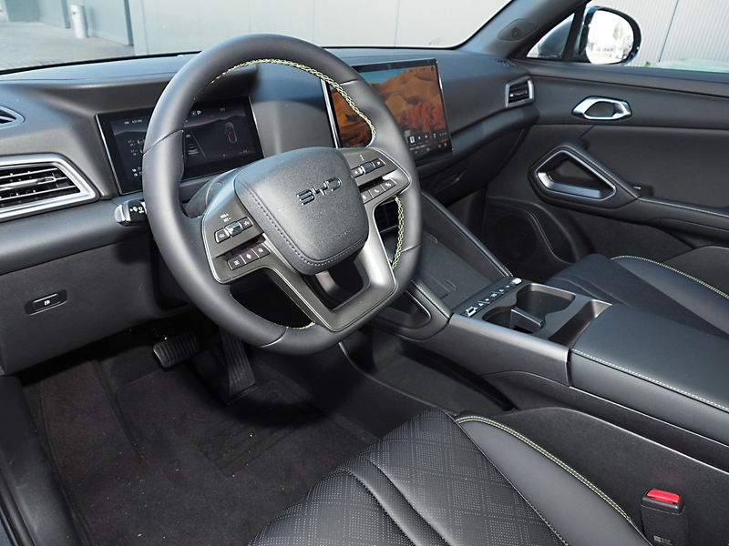 BYD Atto 2 DM-i Boost 156kW 360° Navi Pano 17"Alu — photo 7
