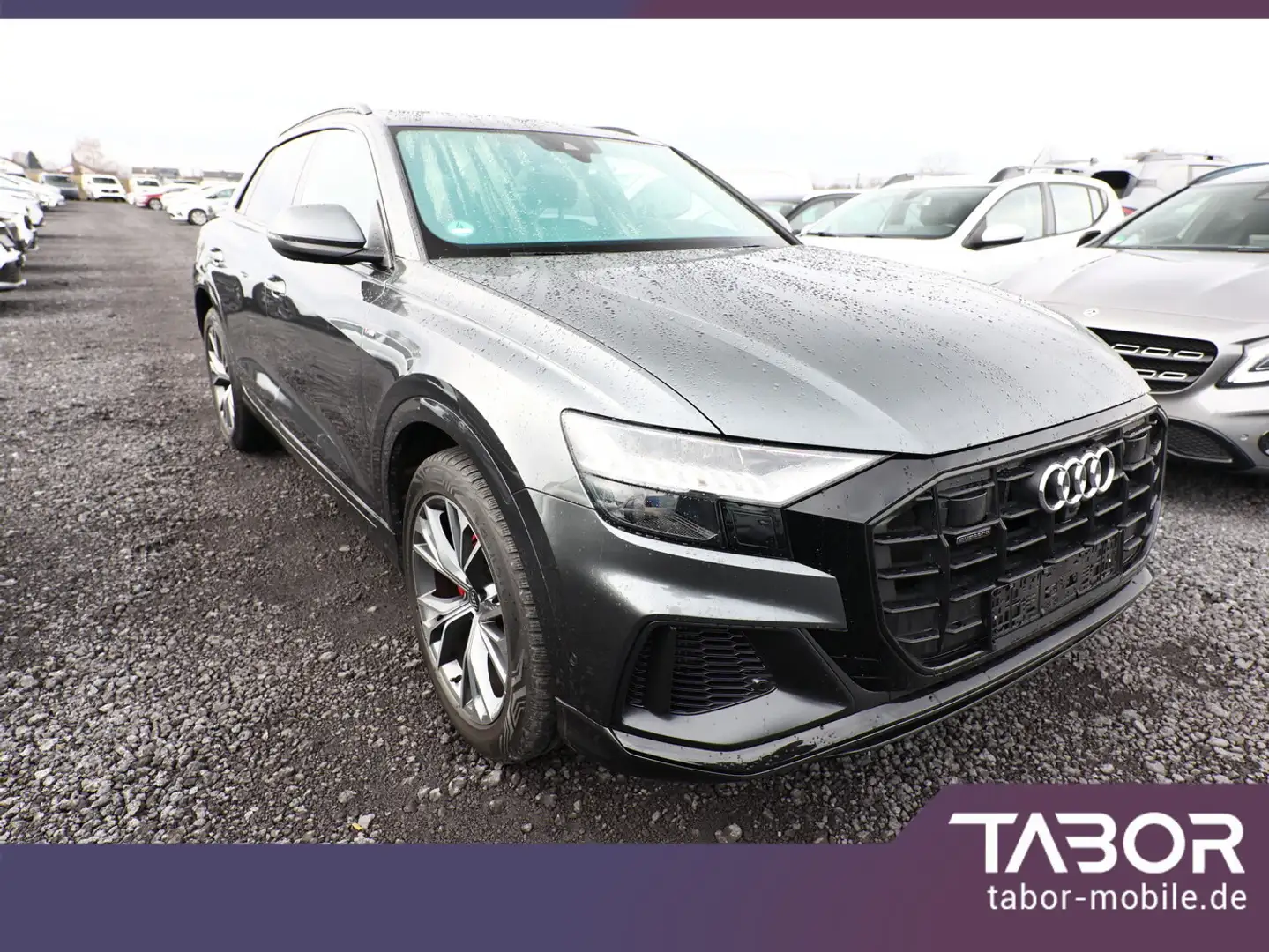 Audi Q8 55 TFSI 340 quattro Matrix 2xS line PanoD 21Z Grau - 2