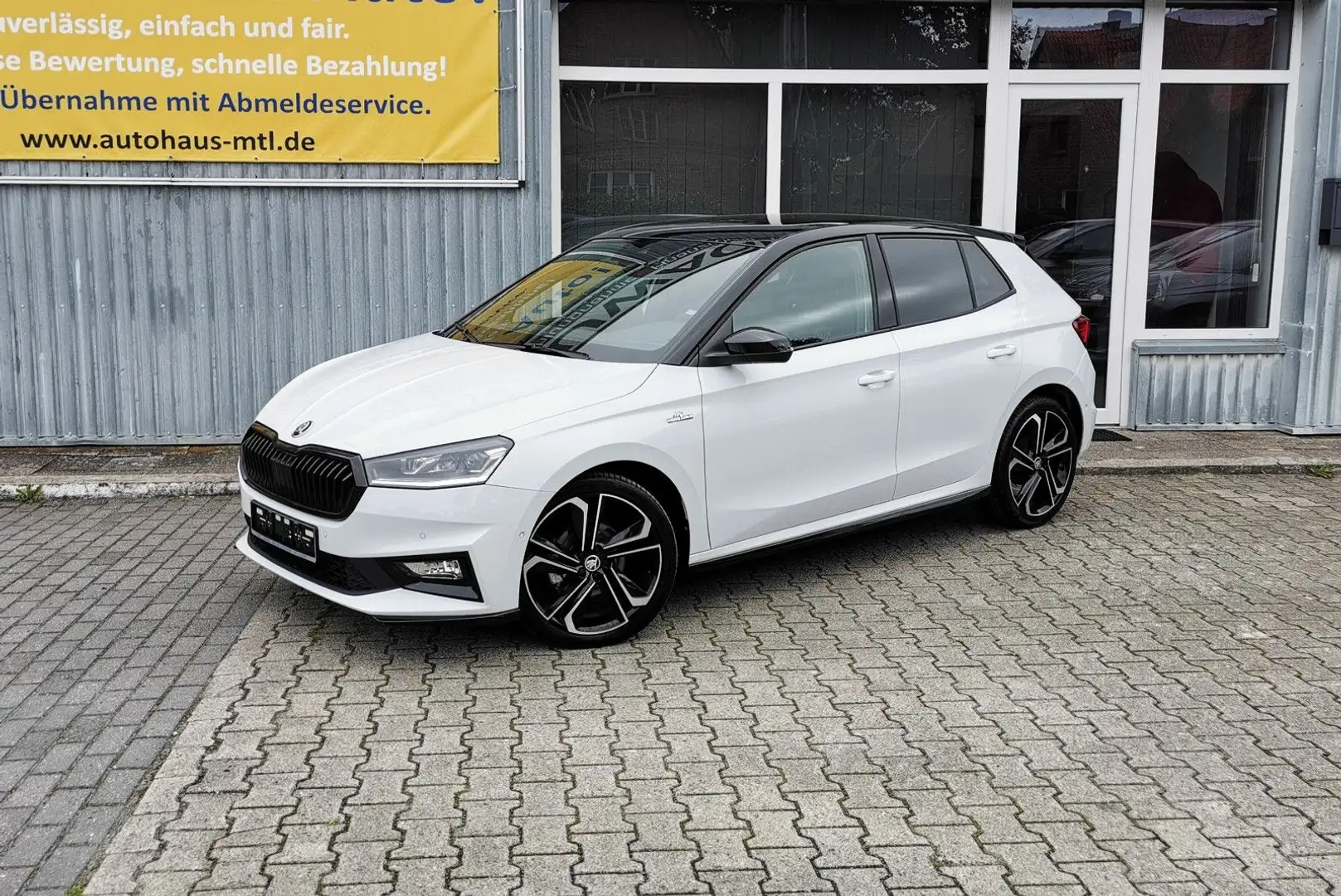 Skoda Fabia 1.0l TSI 85kW DSG Monte Carlo 3x Heizung Weiß - 2