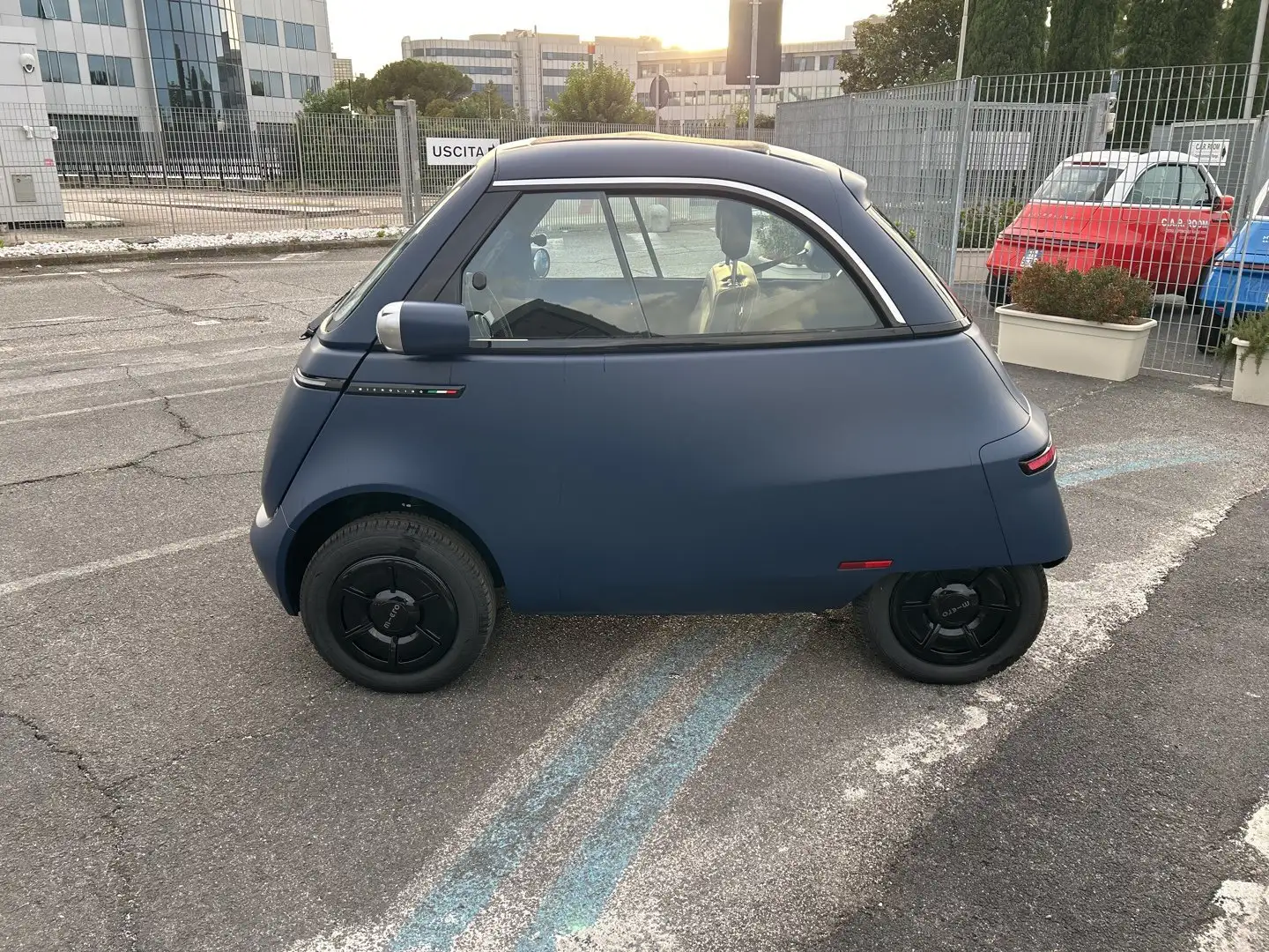 Micro Microlino Microlino 90 11Kw con Aria Condizionata Blu/Azzurro - 2