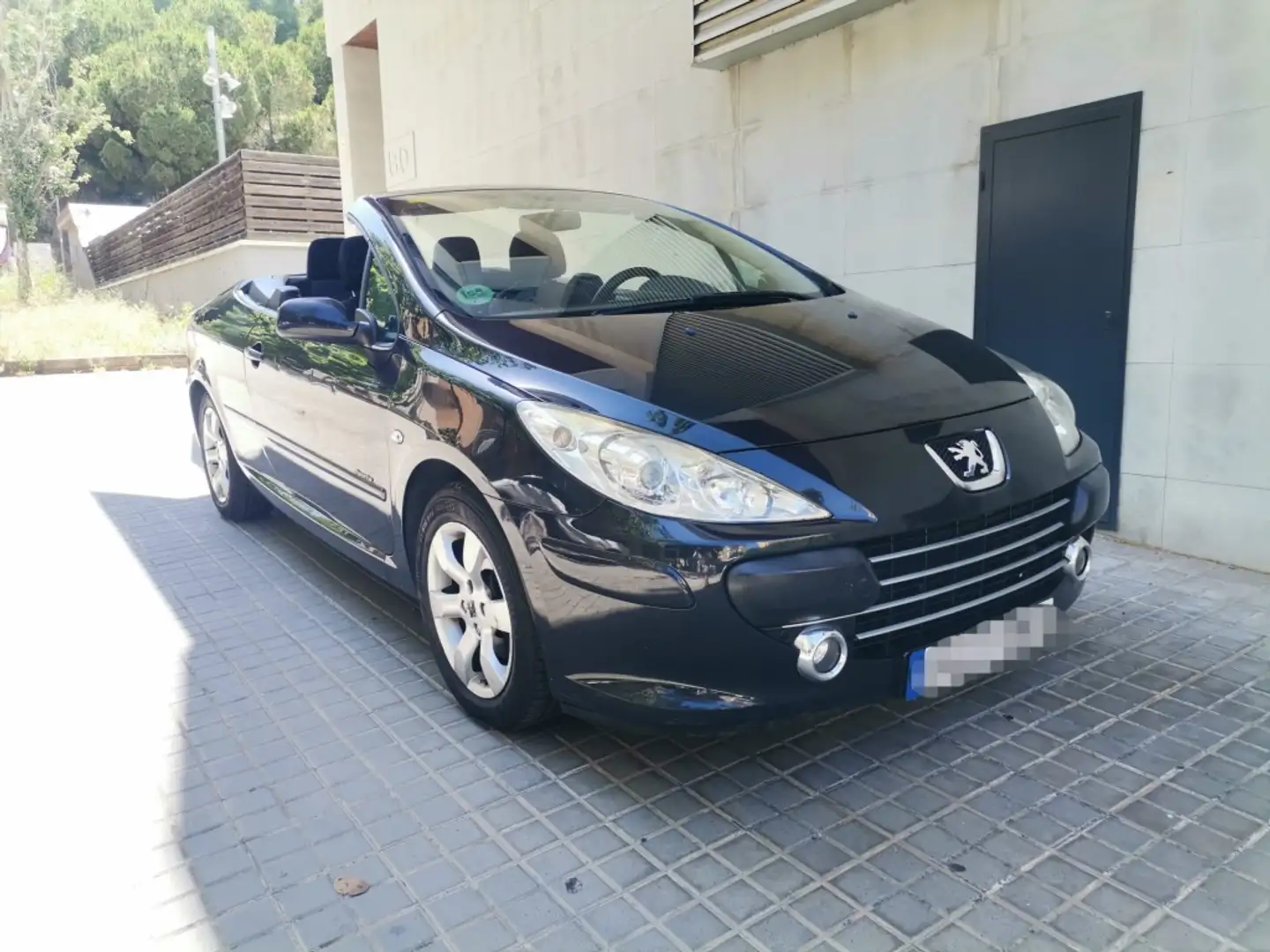 Peugeot 307 CC 1.6 Negro - 1
