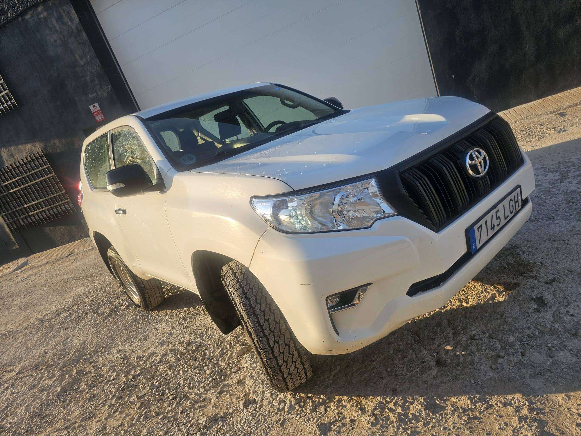 Toyota Land Cruiser Land Cruiser D-4D VX VX - foto 1