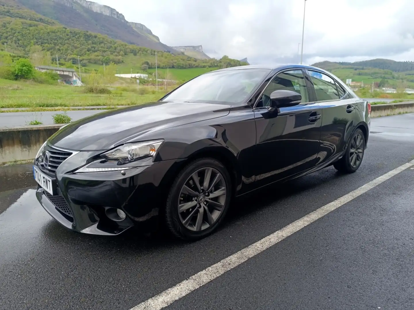 Lexus IS 300 300h Hybrid Negro - 1