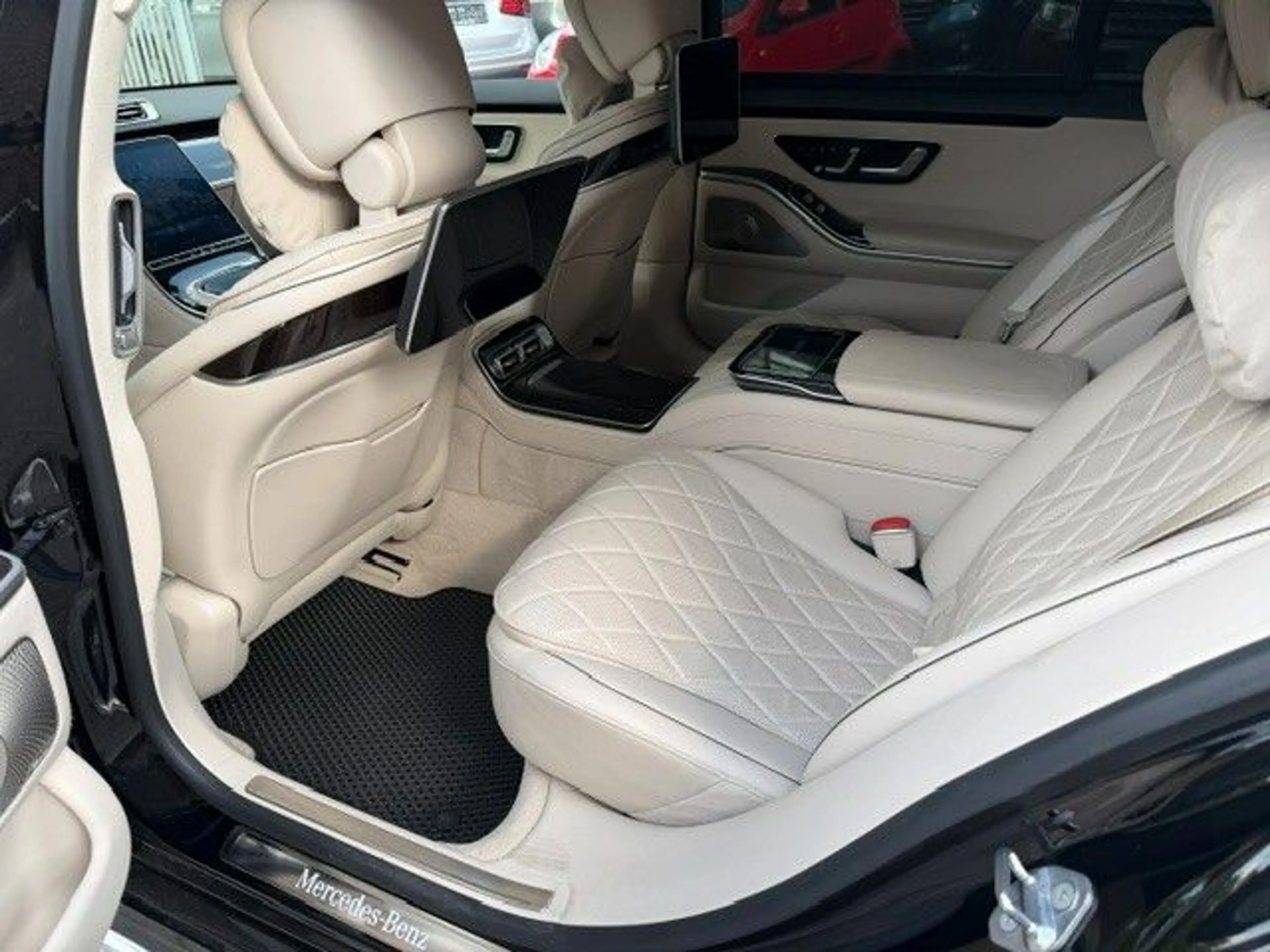 Mercedes-Benz S 500 L 4Matic AMG-Line LEDPano 360 HUD Burmester — photo 7