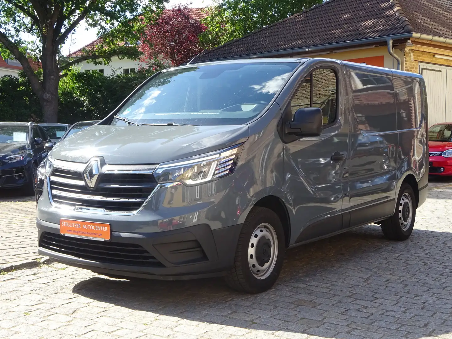 Renault Trafic Kasten 2.0 BLUE dCi L1H1 3,0t Komfort Klim/LED/PDC Gri - 2