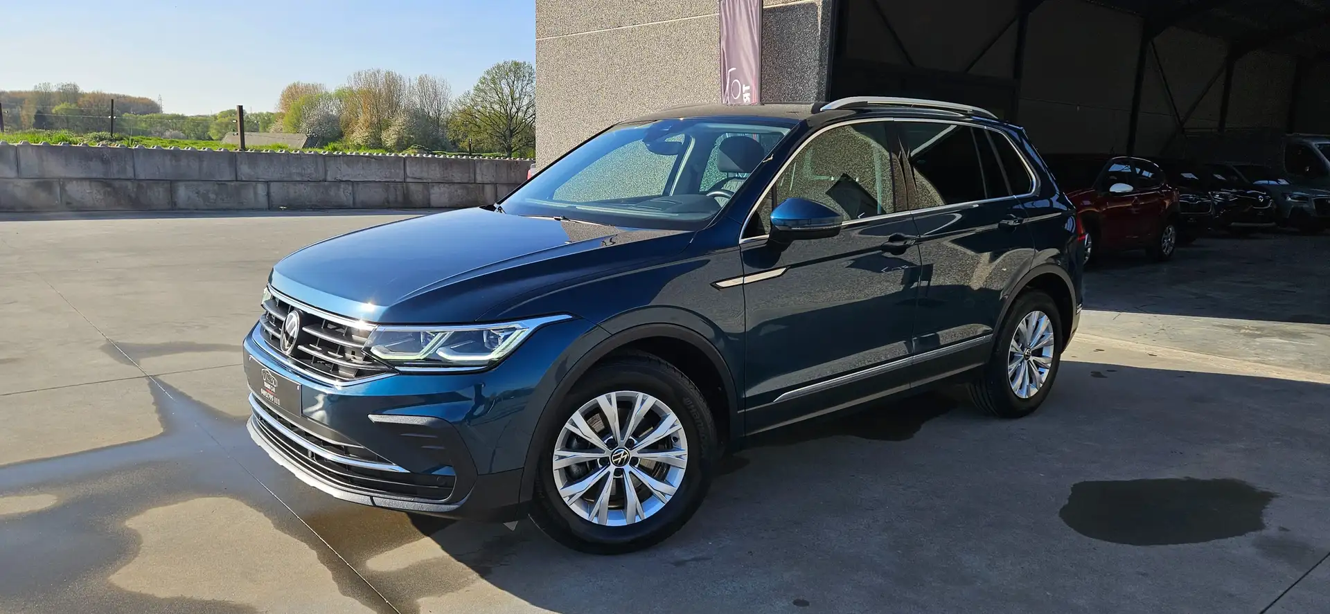 Volkswagen Tiguan 1.5 TSI Life OPF*CAMERA*CARPLAY*NAVI*GARANTIE Bleu - 1