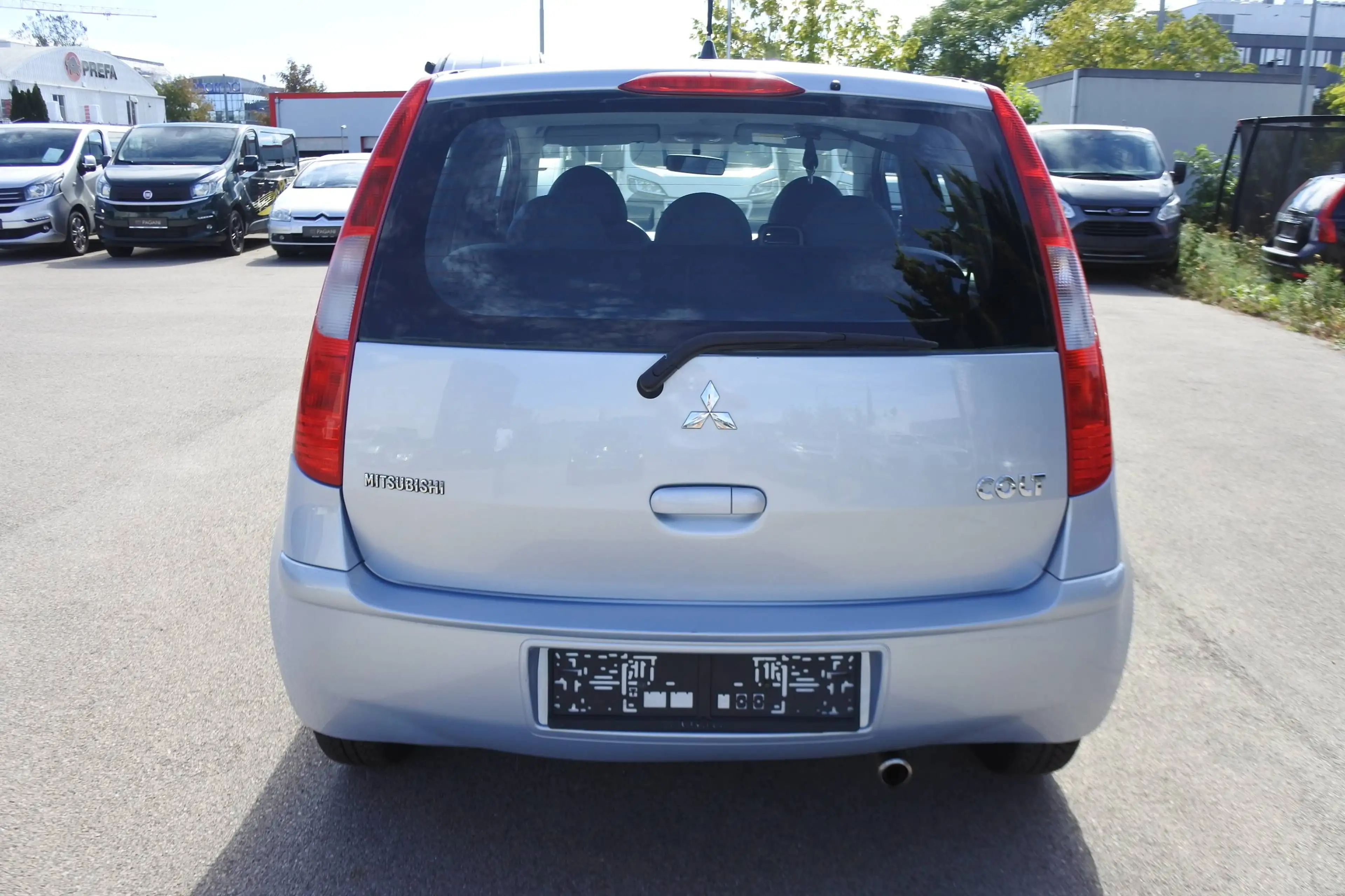 Mitsubishi Colt Colt Invite 1,3 Aut. Invite/NUR 45800KM!!/1.BESITZ — photo 6
