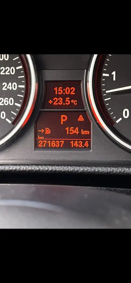 BMW 335 335d Touring Österreich-Paket Aut. - 2